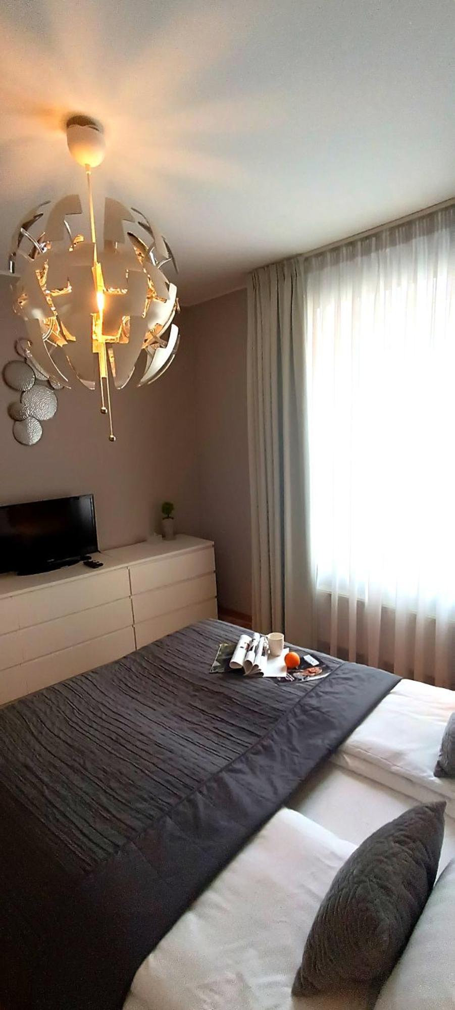 Old Town 2 Bedroom Apartment Near Dome Square & Scenic Waterfront Riga Buitenkant foto