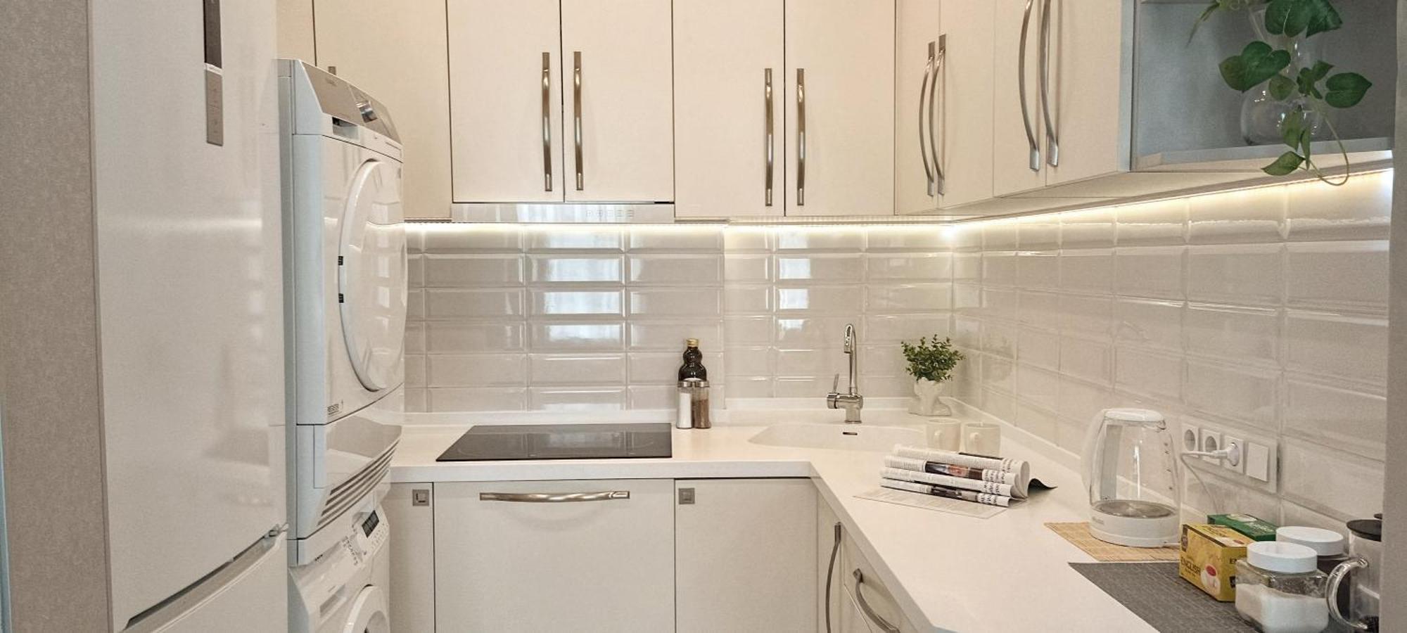 Old Town 2 Bedroom Apartment Near Dome Square & Scenic Waterfront Riga Buitenkant foto